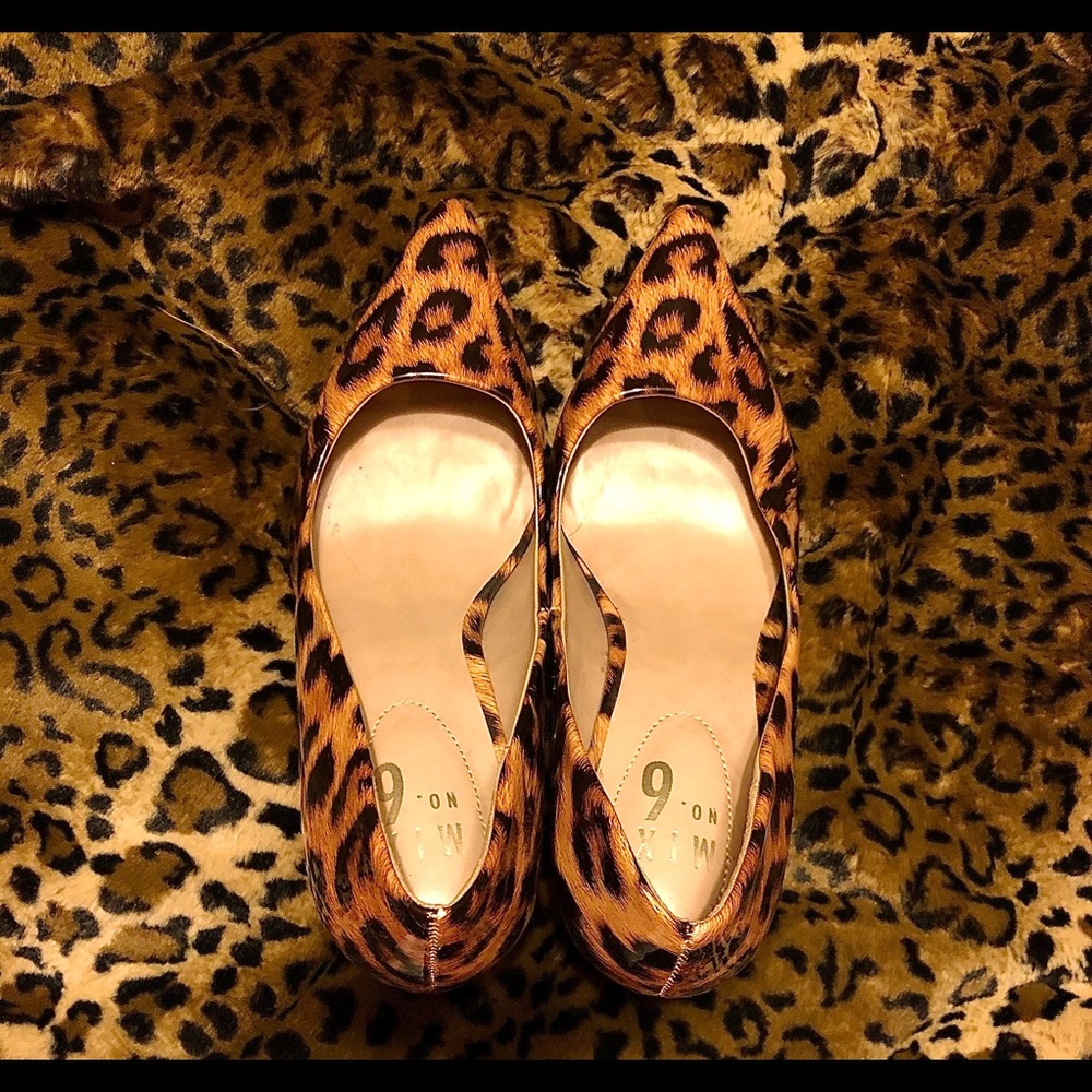 Mix No. 6 Leopard Print Heel Size 8